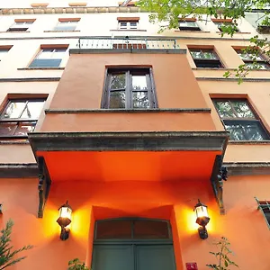 House Mola Galata 2*, Provincia di Istanbul Turchia